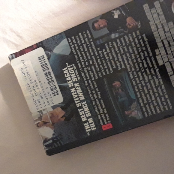 6/$15 Seven seagal 1997 Warner bros VHS video tape - Picture 4 of 7